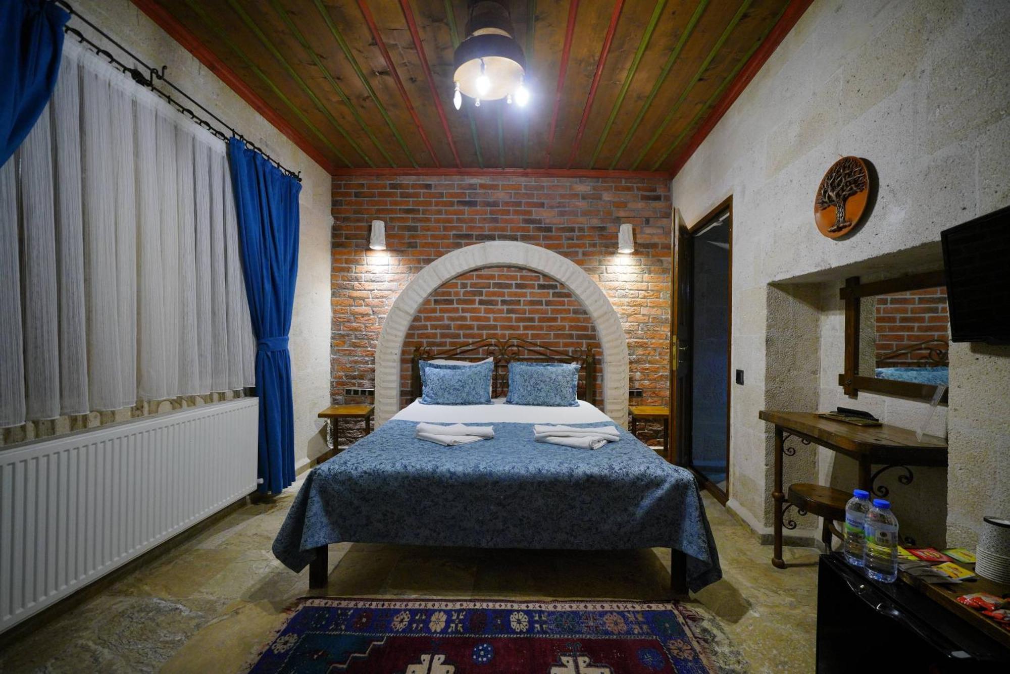 Emit Cave Hotel Гьореме Екстериор снимка